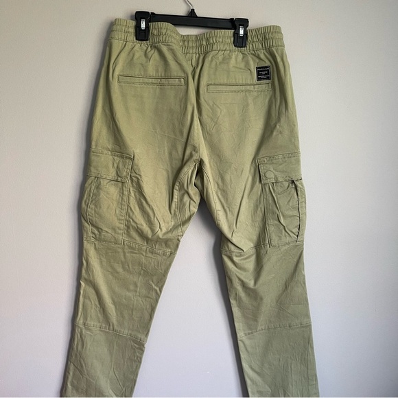 Men’s Pacsun Green Cargo Pants - Picture 3 of 6